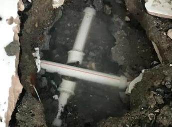塔河阳台漏水维修公司为您分享楼上楼下漏水怎么处理